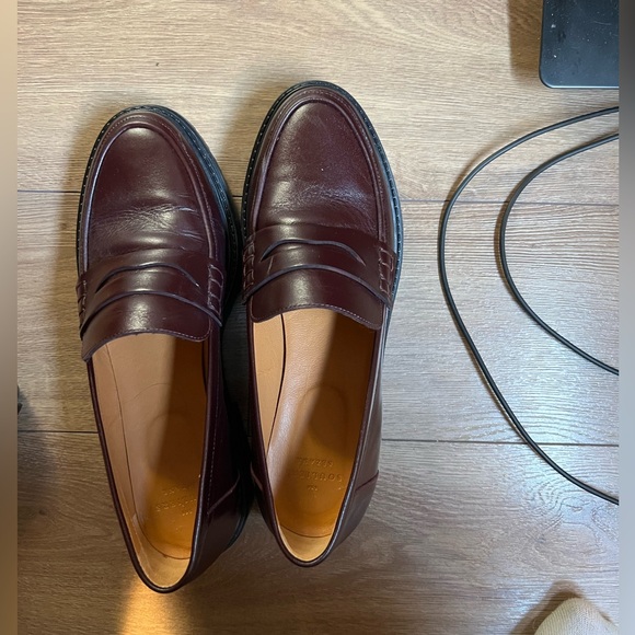 SOLD DONT BUY Sézane  Albane loafers in glossy burgundy, size 39 - Picture 4 of 6